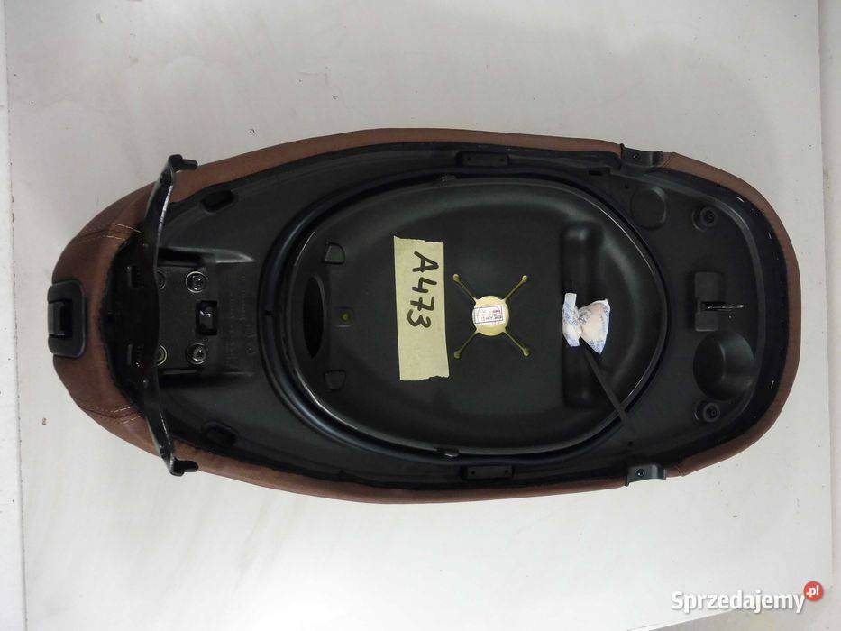 Piaggio Vespa Primavera 125 nowy fotel siedzenie wielkopolskie Poznań