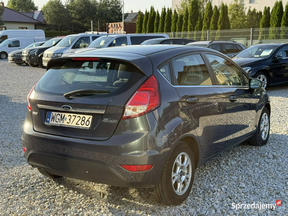 Ford Fiesta 16 TDCi 95 2013r klimatyzacja klimatyzacja