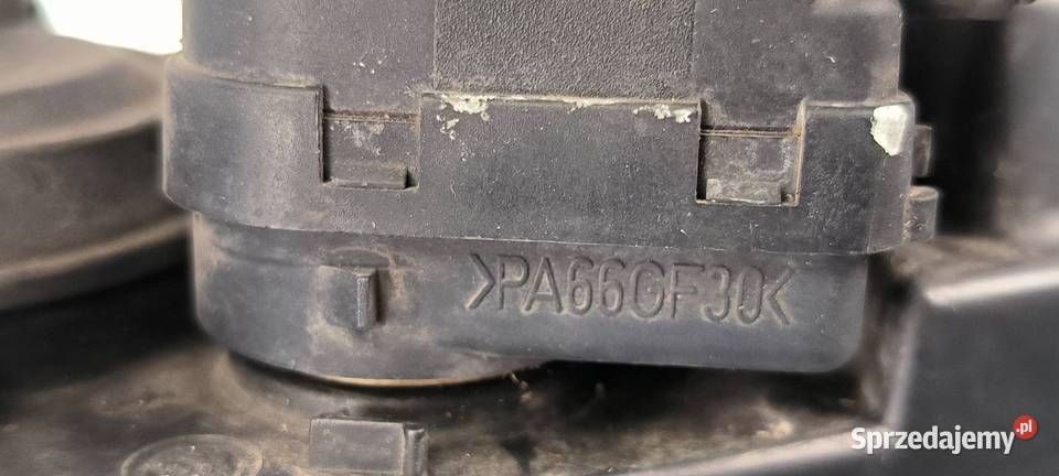 LAMPA PRAWA PRZÓD NISSAN ALMERA Lipno