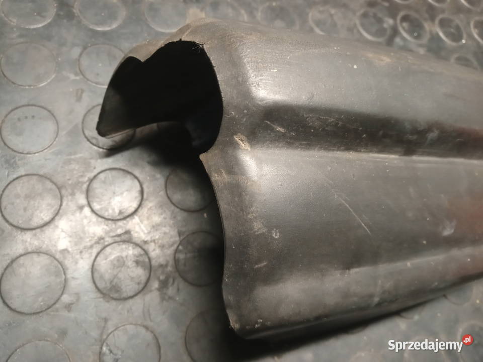 Mercedes w123 guma zderzaka prawy tył osobowe Ożarów Mazowiecki