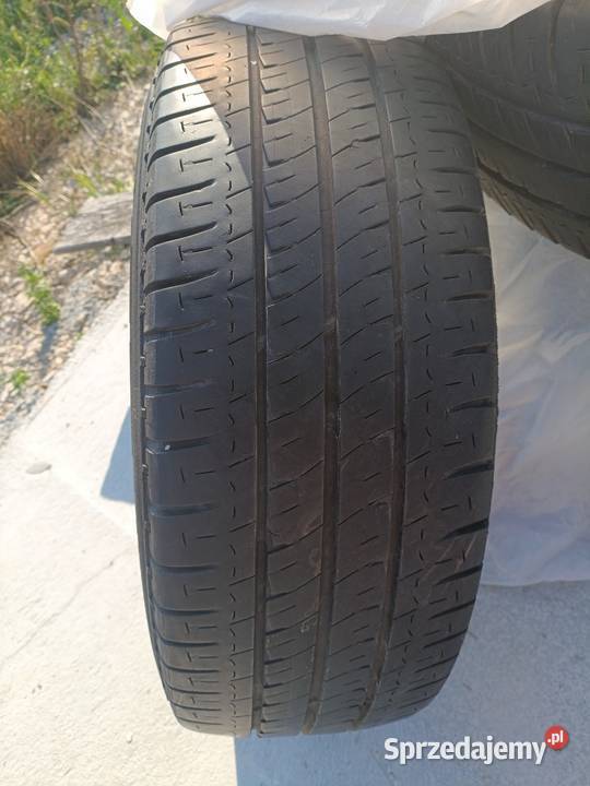 Opony Michelin Agilis 23565 R16 Przybysławice