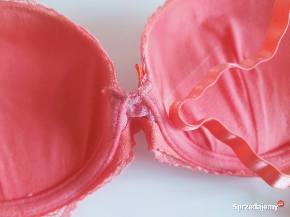 biustonosz pushup 80C