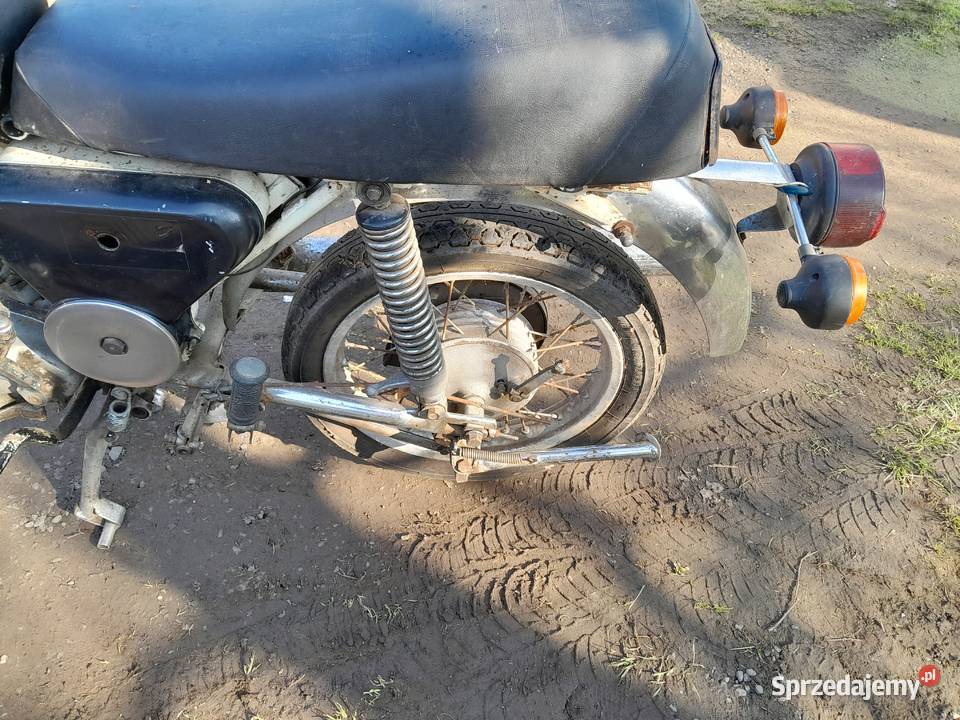 Mz ts 250 z kolekcji do remontu na części Świerzawa