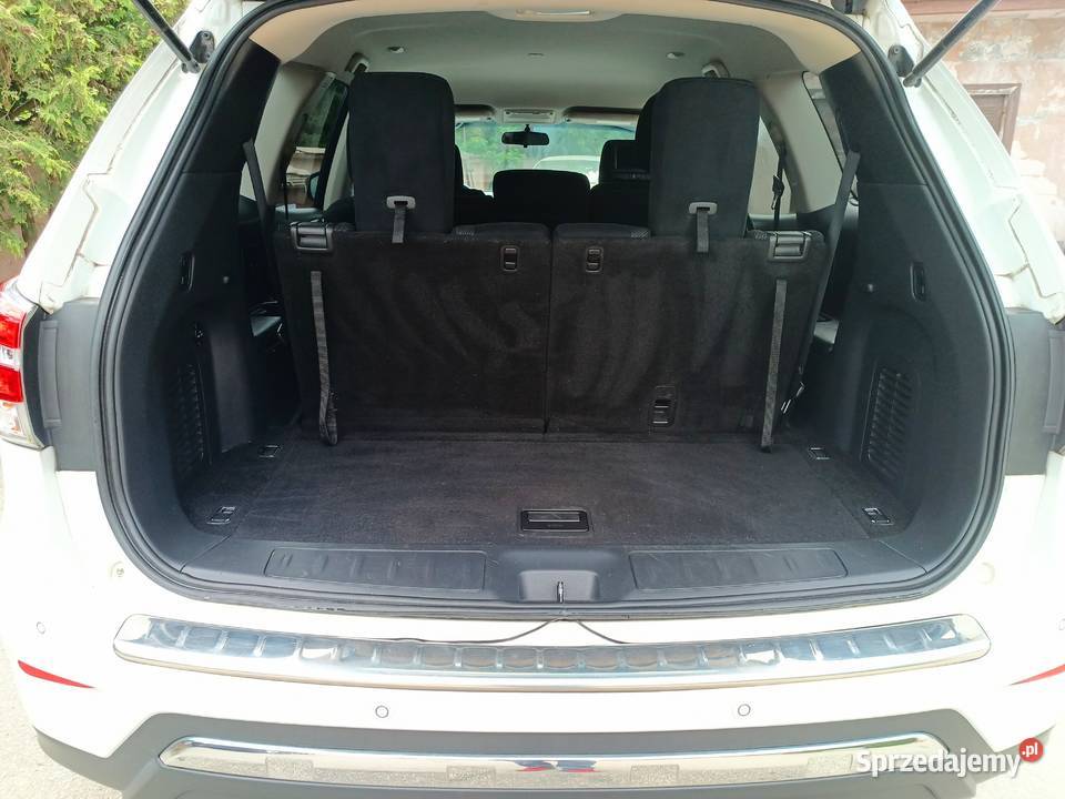 Nissan Pathainder 25 hybrid Pathfinder Łomianki