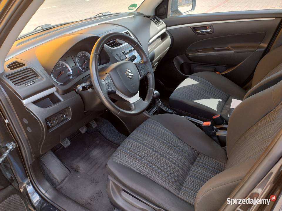 Suzuki Swift 12 2015 5d Samochody osobowe sprzedam