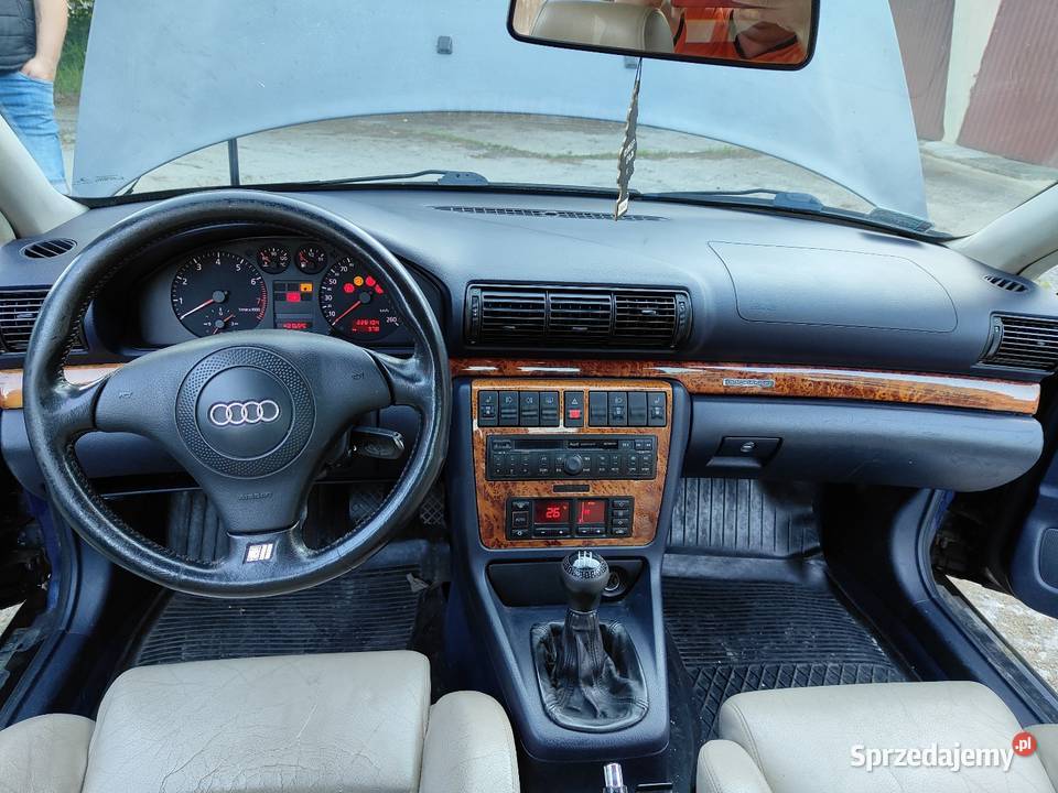 Audi A4 23 165 QUATRO benzyna
