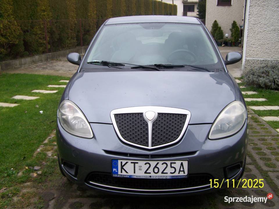 Ypsilon 12 60 liftingu GAZ klima alu okazja