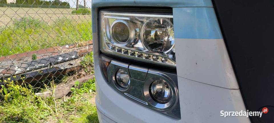 LAMPA PRAWA PRZÓD IVECO STRALIS AS440STP LNG LED osobowe sprzedam
