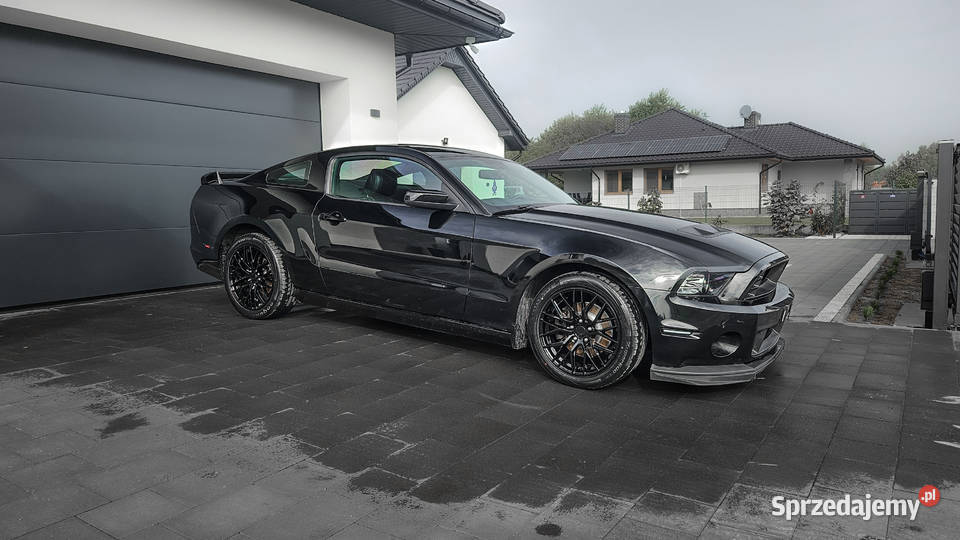 Ford Mustang 37 V6 Sprzedamzamienię Sportowy / Coupe Jastkowice
