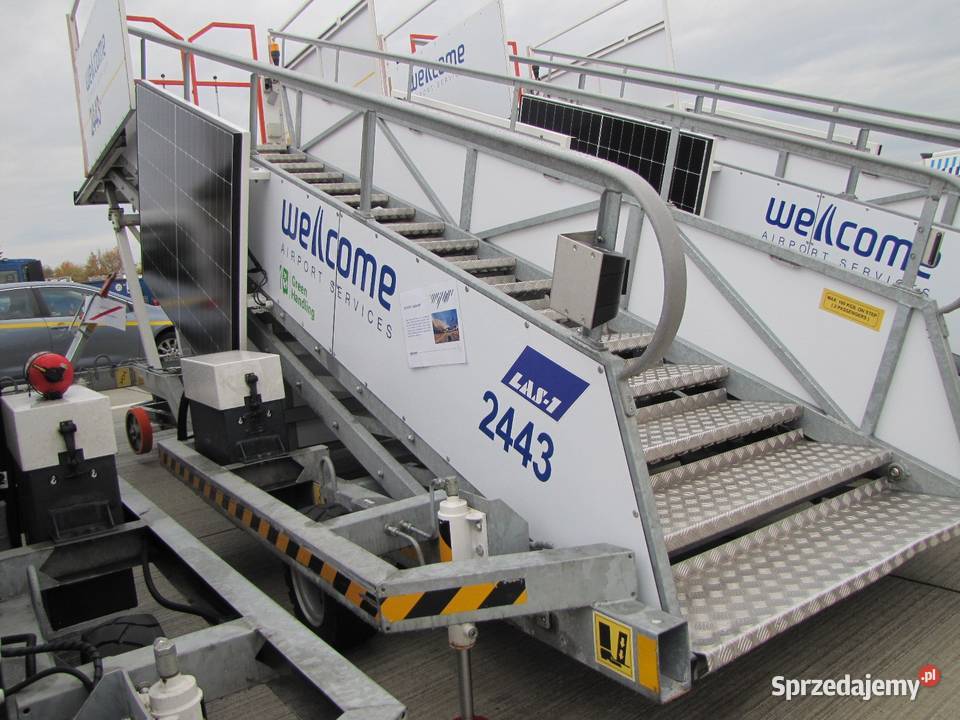Selfpropelled passenger stairs TS38D SN 179 Kraków sprzedam