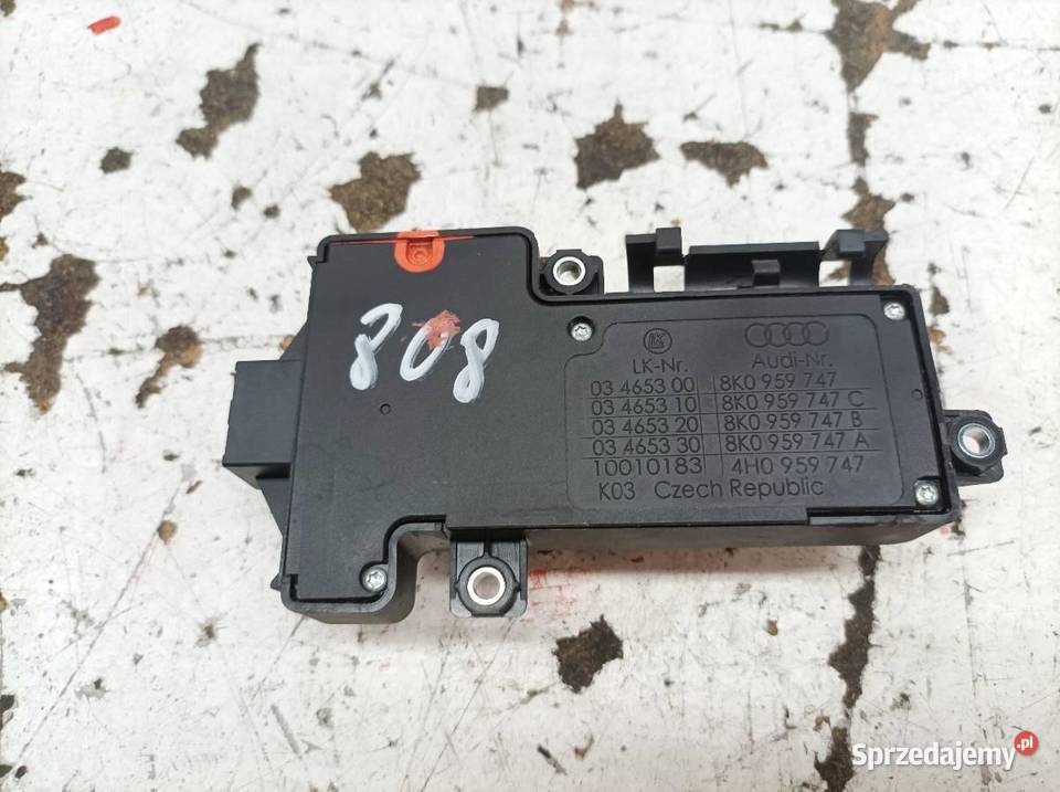 PRZEŁĄCZNIK FOTELA 8K0959747 Skoda Superb II