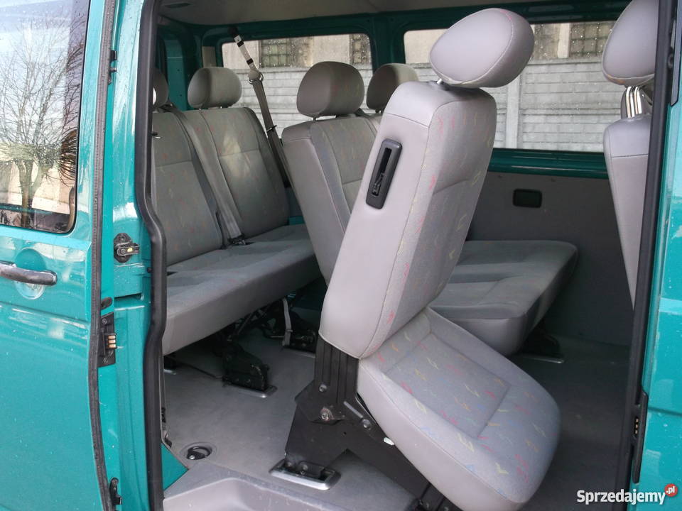 Volkswagen Transporter T5 caravelle 9osobowy welurowa tapicerka Tomaszów Lubelski sprzedam
