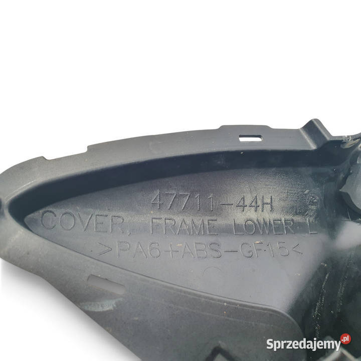PRAWA LEWA OWIEWKA OSŁONA Suzuki SFV650 SFV 650 Chełm