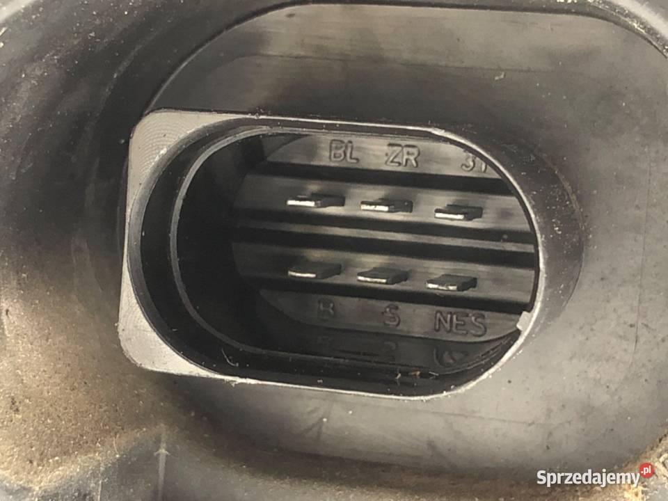 LAMPA PRAWY TYŁ AUDI A4 B6 8E0945096