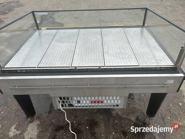 Lada wyspa chłodnicza 158 x 111 Głogówko