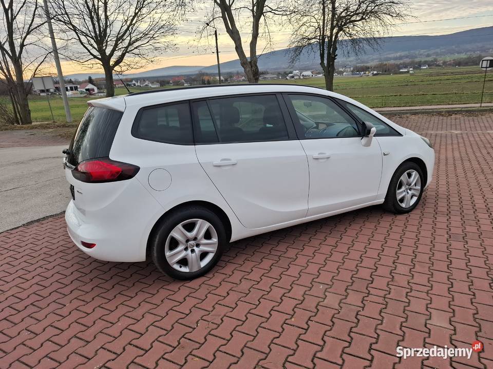 Opel Zafira 14 Benzyna 140Serwis radio sprzedam