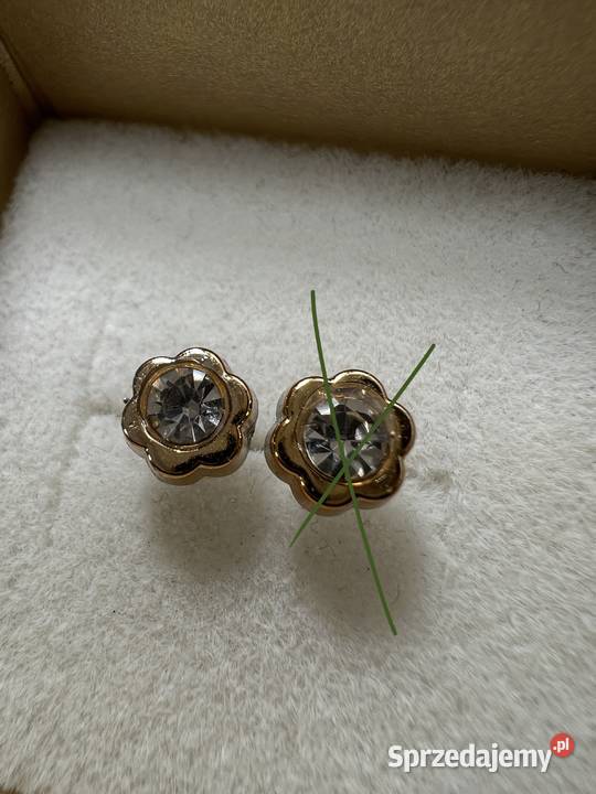 Kolczyk złoty z diamentem kwiat kwiatek podkarpackie Jasło sprzedam