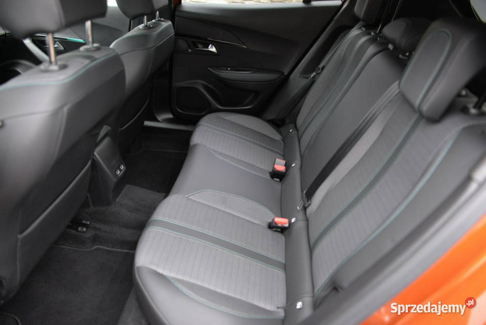 Peugeot 2008 12 130 Automat Full LED Navi Kamera benzyna śląskie Dąbrowa Górnicza