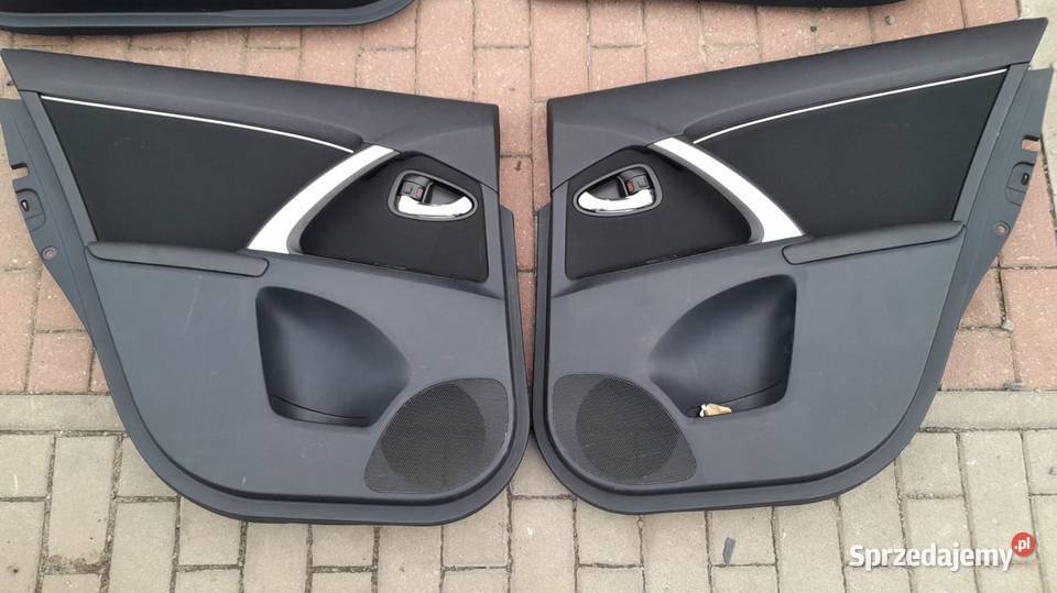 Fotele kanapy tapicerka listwy Toyota Avensis Biłgoraj