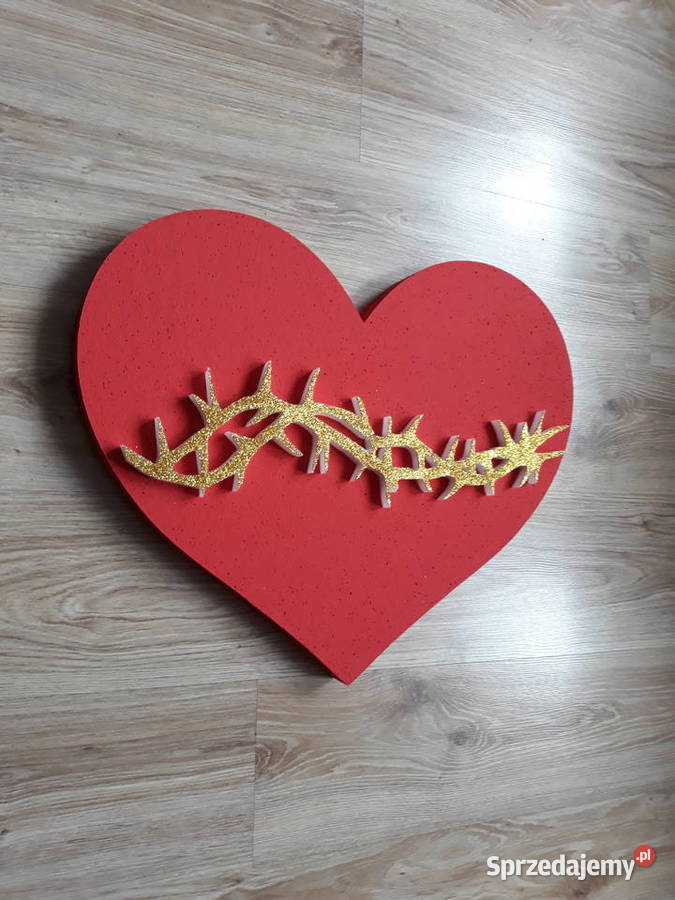 Dłonie z sercem i złotym cierniem dekoracja Boże