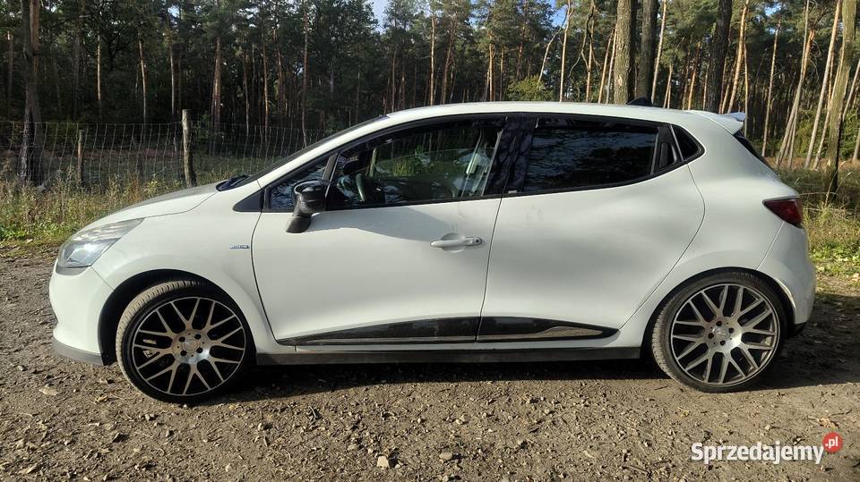 SOBA PRYWATNA RENAULT CLIO IV 2016 LIMITED Tychy