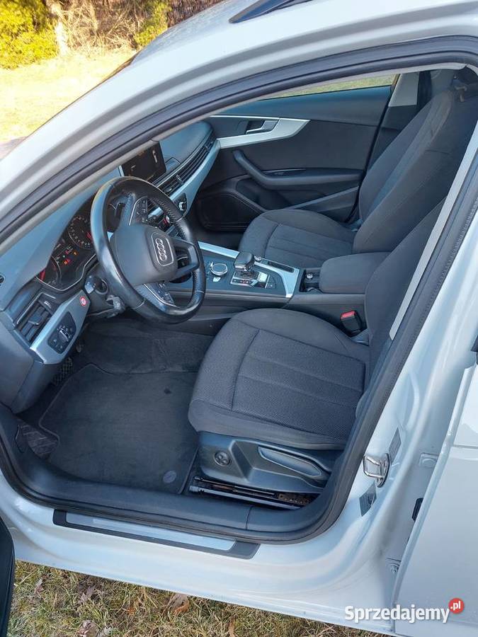Audi A4 B9 17r 20Tdi przebieg 103 automatyczna Stoczek Łukowski