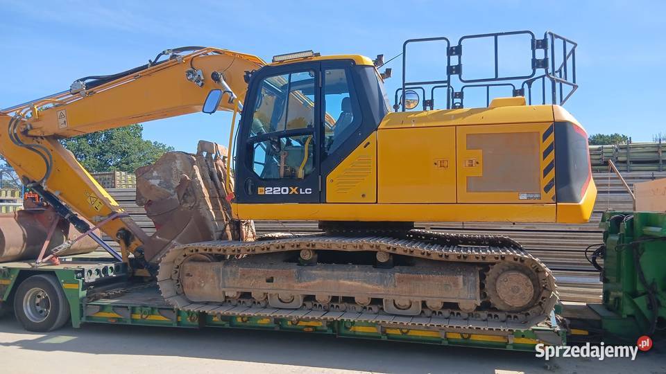 4600 MTH 2021 JCB 220 X Nowy model Cieszyn sprzedam