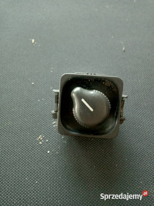 Mercedes W124 przycisk regulacja lusterek osobowe Radom sprzedam