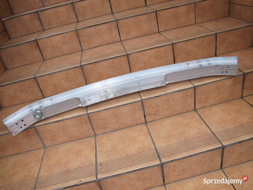 Mercedes A klasa W177 belka wzmocnienie zderzaka części blacharskie Kalisz sprzedam