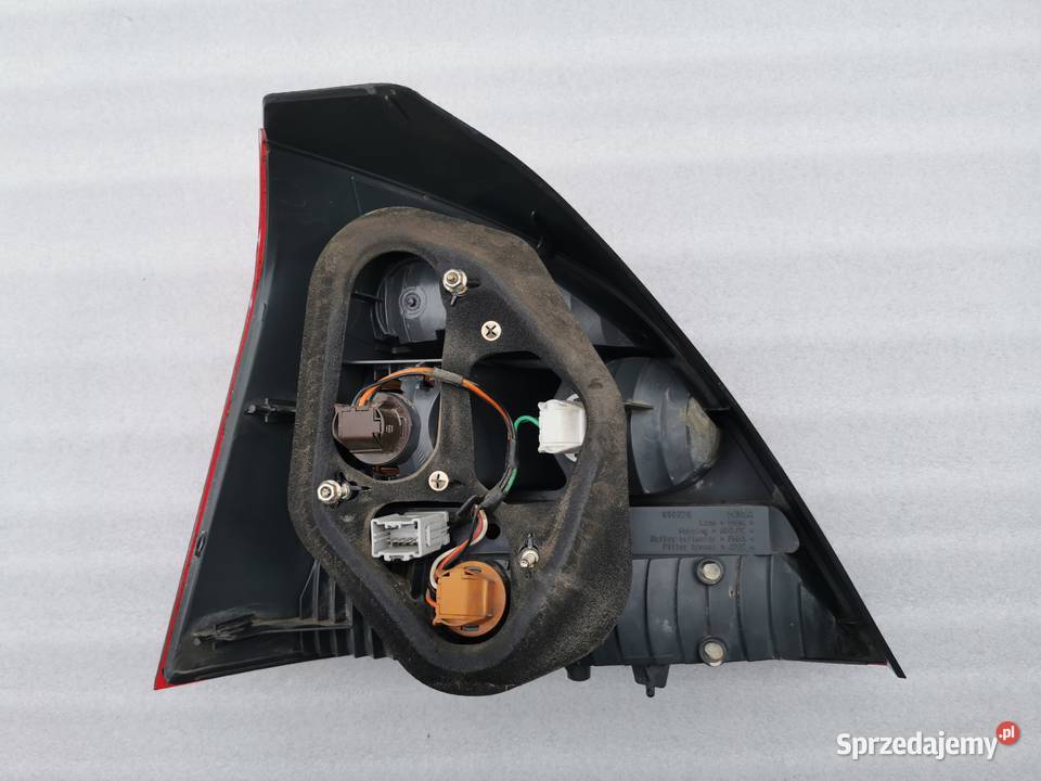 Lampa Prawy Tył Tylna Prawa Honda Civic VII HB Wyszków