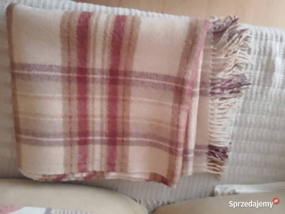 Wełniany miękki koc narzuta w kratę 210 x 160 Sosnowiec