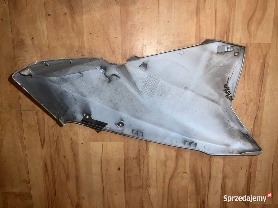 owiewka obudowa boczek lewy Honda NSS 125 FORZA Ostrów Wielkopolski