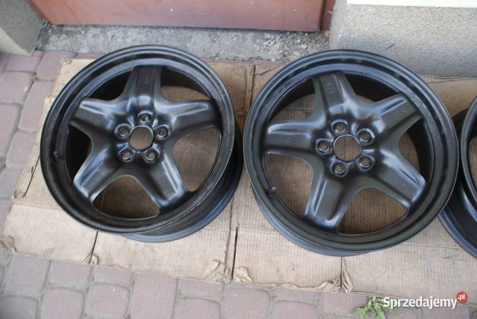 Felgi strukturalne kołpaki 7Jx17 Opel 5x105 ET42 Nozdrzec