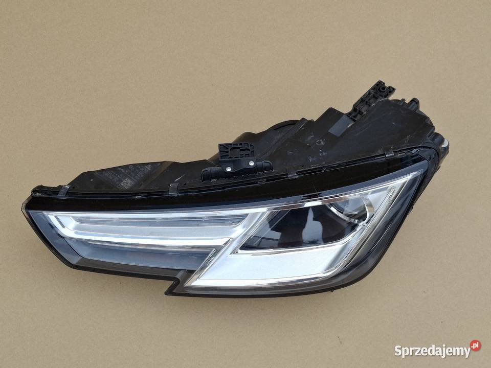 AUDI A4 B9 W8 15 REFLEKTOR LEWY XENON LED LAMPA Bieleń