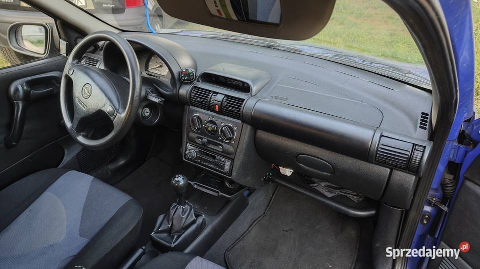 Opel Corsa B 5drzwiowa 17D diesel Jeżdżący 800zl Corsa Łódź