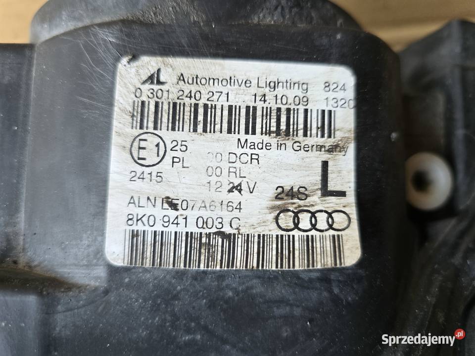 AUDI A4 B8 lampa reflektor przód przedni xenon