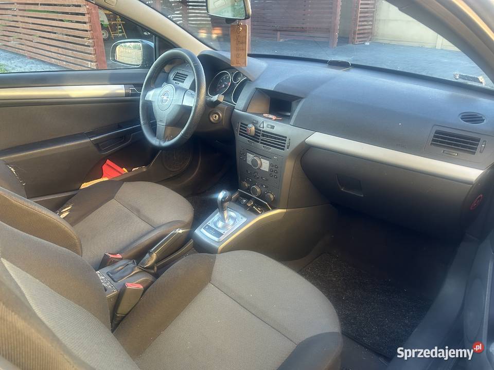 Opel Astra GTC Gaz Jasło sprzedam