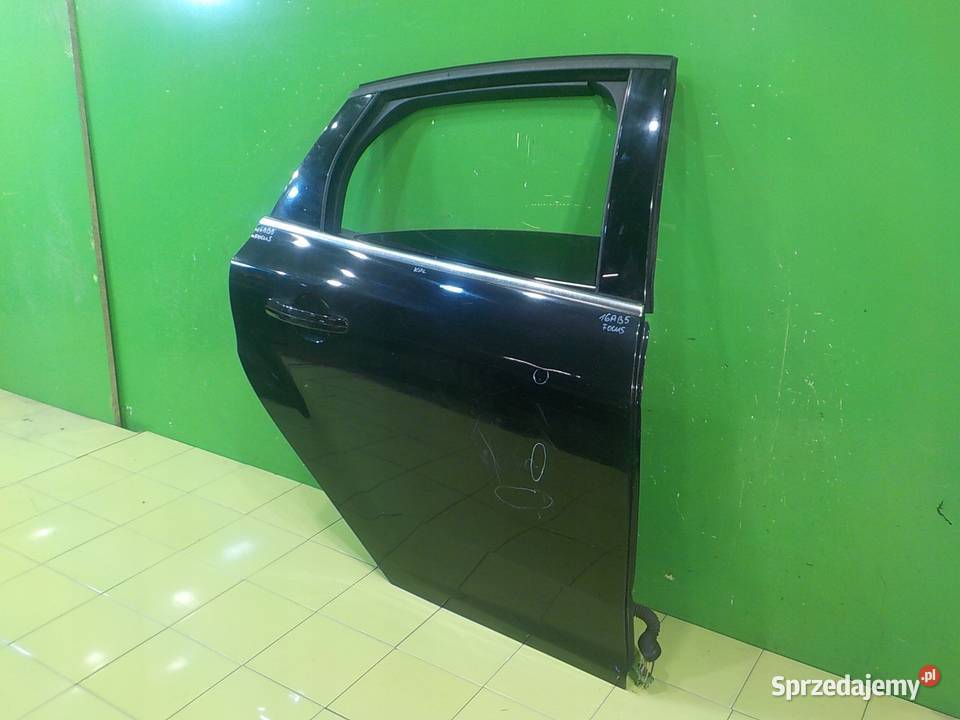 FORD FOCUS MK3 16 TDCI 12r HB 5D drzwi prawe tyl Suków