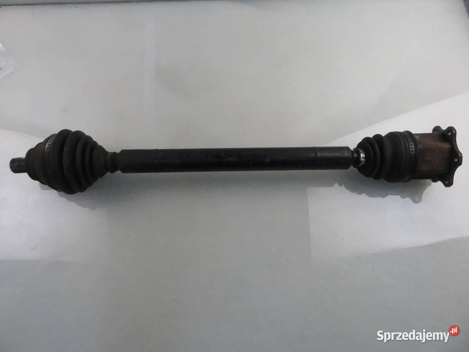 PÓŁOŚ PRAWA PRZEDNIA VW GOLF V 20 TDI 16V małopolskie