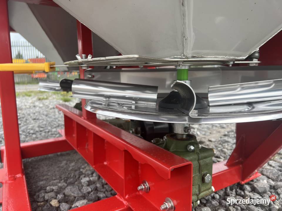 FABRYCZNIE NOWY ROZSIEWACZ DO NAWOZÓW GRASSROL Jarocin