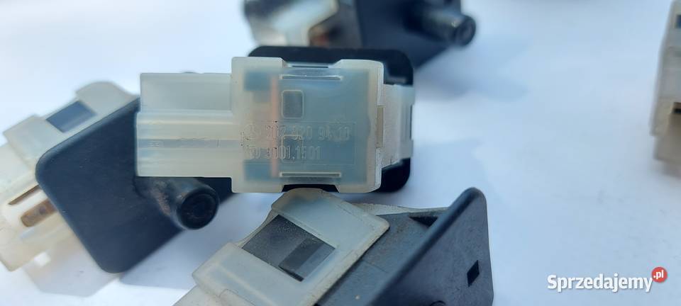 Czujnik domkniecia drzwi mercedes w202 Zbąszyń