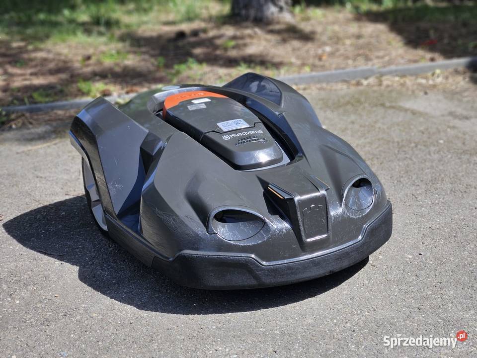 Husqvarna Automower 330X robot koszący Special Miejsce Piastowe