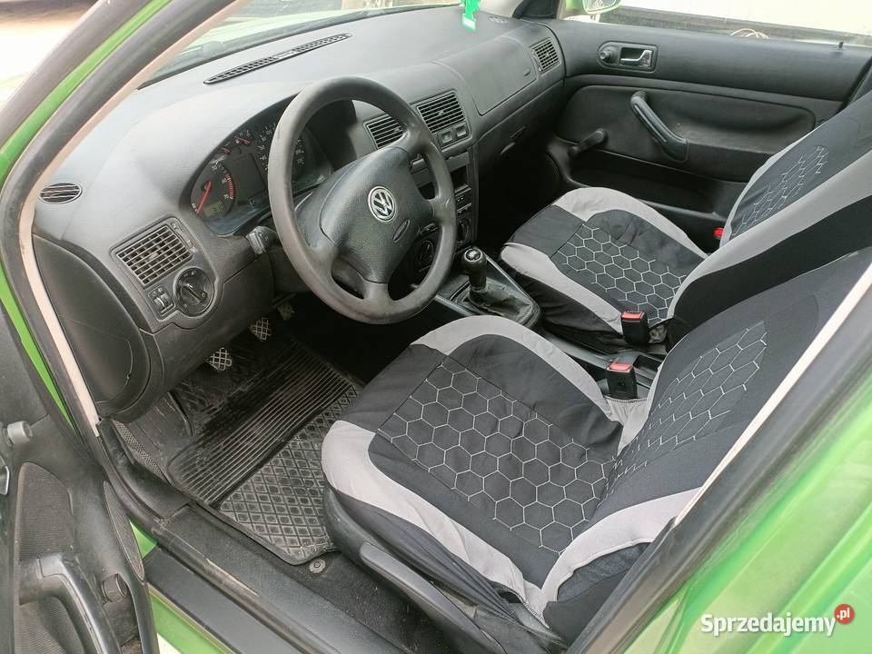 Golf 4 benzyna z klimatyzacją ładny Alus Kłodzko