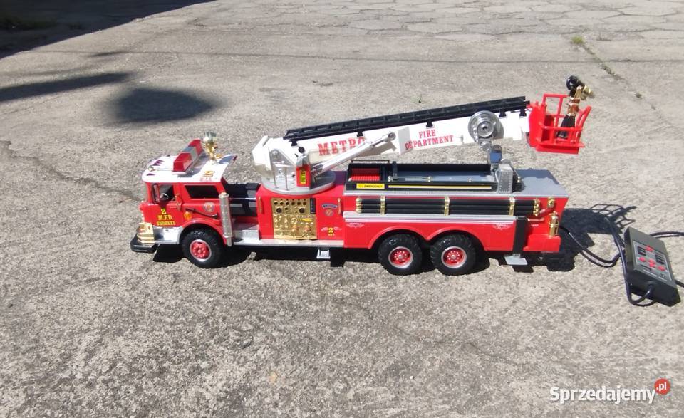 Wóz strażacki duży vintage z 1988 roku