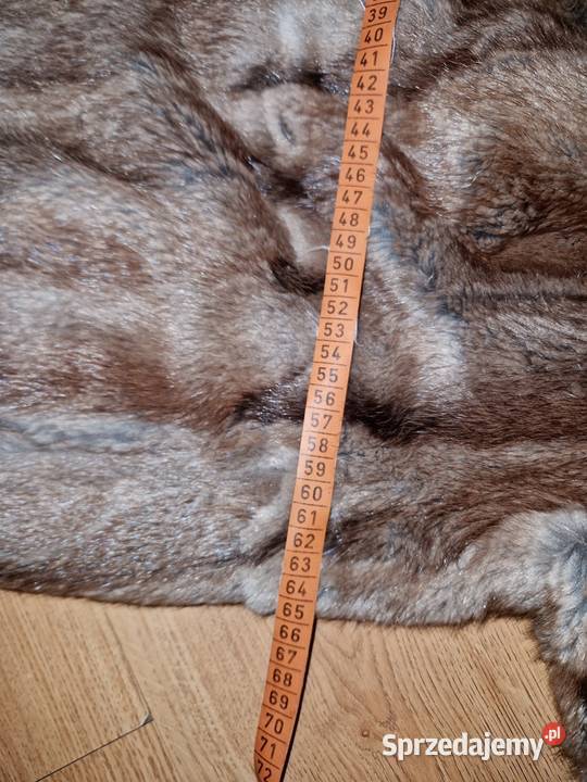 Piękne zadbane Futro naturalne Kurtki i płaszcze