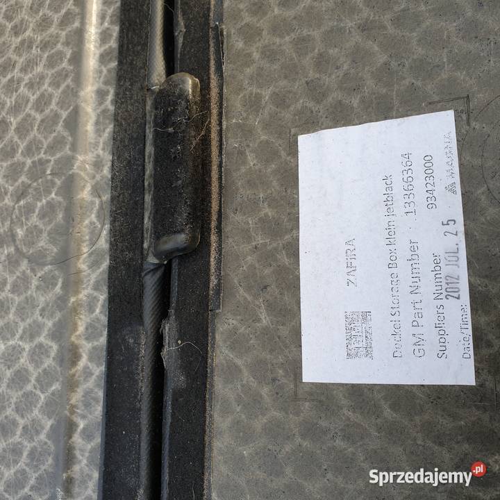 OPEL ZAFIRA C SCHOWEK KORYTKO WYKLADZINA osobowe Łochowice