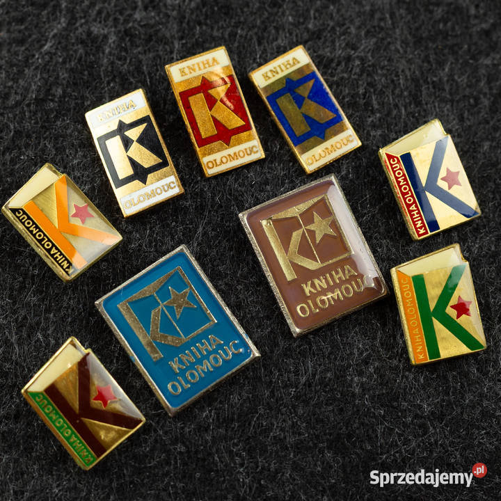 Czechosłowackie przypinki KNIHA OLOMOUC 9 sztuk Łuków