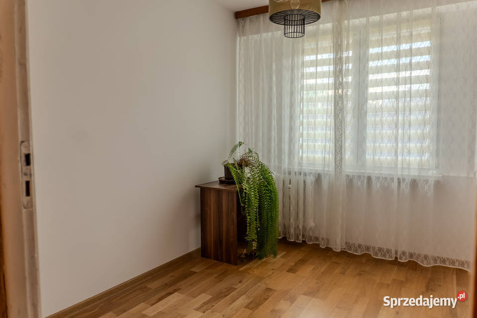 4 pok 625m2 Ip os PIASTA MIESZKA I piwnica Białystok
