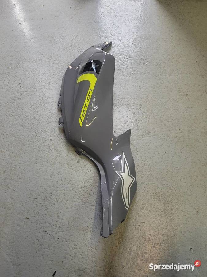 Yamaha MT 07 nakładka prawa zbiornika owiewka Nowy Tomyśl