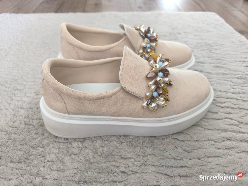 buty mokasyny ze zdobieniami NOWE Biała Podlaska